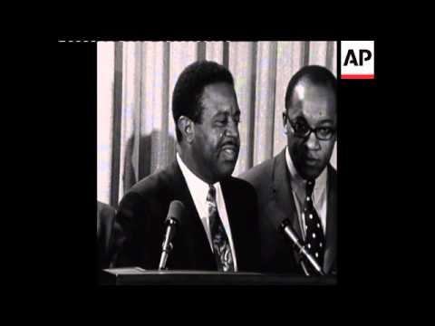 SYND 14-1-69 NIXON MEETS BLACK LEADERS